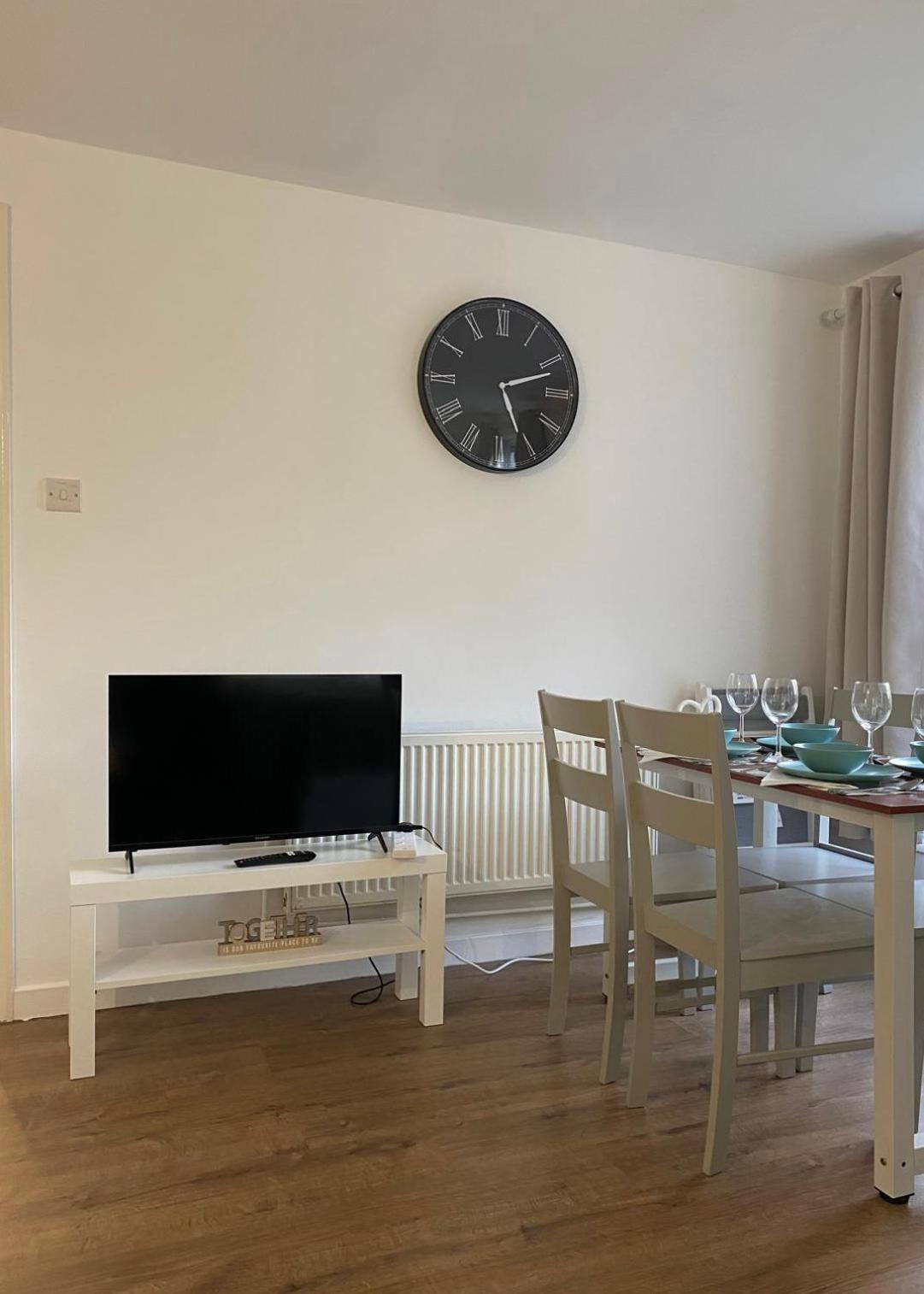 Modern Entire Apartment In Kings Cross St Pancras ロンドン エクステリア 写真