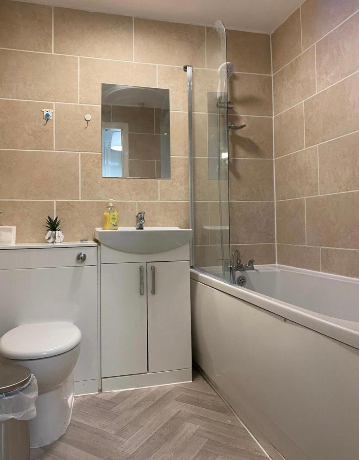 Modern Entire Apartment In Kings Cross St Pancras ロンドン エクステリア 写真