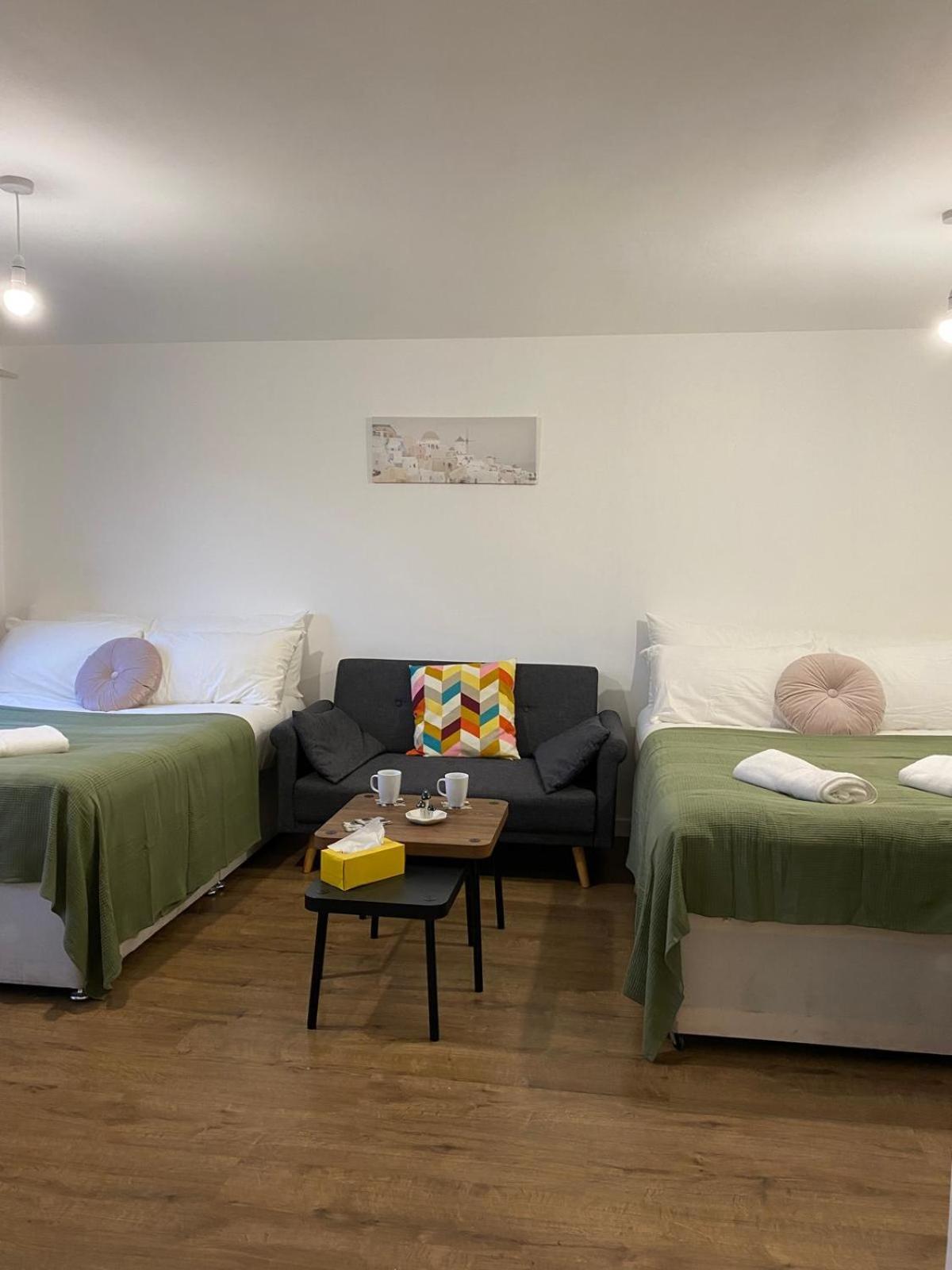 Modern Entire Apartment In Kings Cross St Pancras ロンドン エクステリア 写真